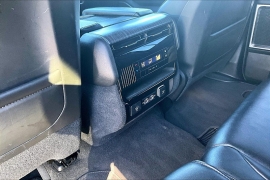 Used 2024  Jeep Wagoneer Series II 4x2 at The Gilstrap Family Dealerships near Easley&comma; SC