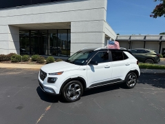 Used 2025  Hyundai Venue Limited IVT at The Truck Farm near Easley&comma; SC
