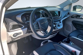 Used 2024  Chrysler Pacifica Touring L FWD at The Gilstrap Family Dealerships near Easley&comma; SC