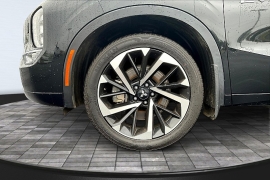Used 2023  Mitsubishi Outlander Plug-In Hybrid SEL S-AWC at The Truck Farm near Easley&comma; SC