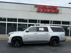 Used 2020  Cadillac Escalade ESV 4d SUV 4WD Luxury at The Truck Farm near Easley&comma; SC
