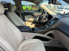 Used 2018  Lincoln MKX 4d SUV AWD Reserve 3&period;7L at The Truck Farm near Easley&comma; SC