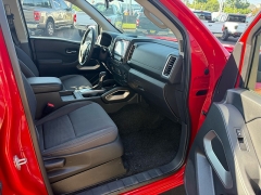 Used 2023  Nissan Frontier Crew Cab 4x4 SV Auto at The Truck Farm near Easley&comma; SC