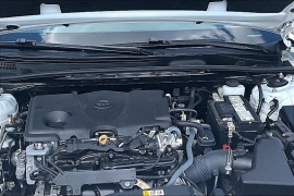 Used 2024  Toyota Camry SE Auto at The Gilstrap Family Dealerships near Easley&comma; SC