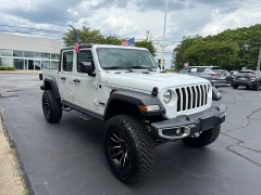 Used 2023  Jeep Gladiator Sport 4x4 at The Truck Farm near Easley&comma; SC