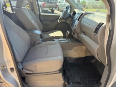 Used 2018  Nissan Frontier 4WD Crew Cab SV Auto at The Truck Farm near Easley&comma; SC