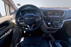 Used 2024  Chrysler Pacifica Touring L FWD at The Gilstrap Family Dealerships near Easley&comma; SC