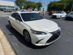 Used 2019  Lexus ES ES 350 FWD at The Truck Farm near Easley&comma; SC