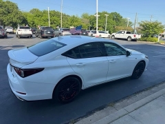 Used 2019  Lexus ES ES 350 FWD at The Truck Farm near Easley&comma; SC