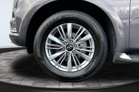 Used 2024  INFINITI QX80 LUXE AWD at The Gilstrap Family Dealerships near Easley&comma; SC