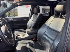 Used 2015  Jeep Grand Cherokee 4d SUV 4WD Limited at The Truck Farm near Easley&comma; SC