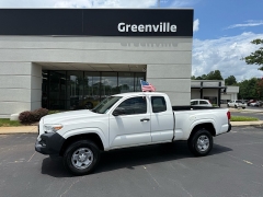 Used 2017  Toyota Tacoma 2WD Access Cab SR5 at The Truck Farm near Easley&comma; SC