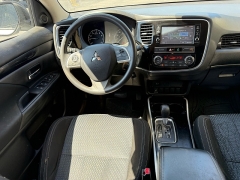 Used 2019  Mitsubishi Outlander 4d SUV FWD ES at The Truck Farm near Easley&comma; SC