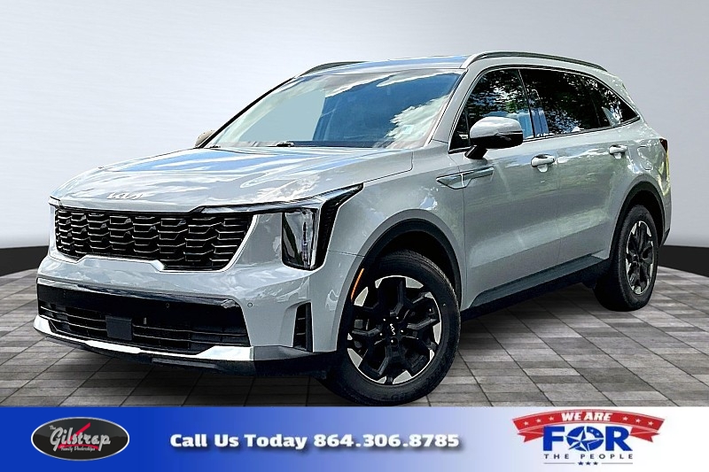 Used 2025  Kia Sorento S FWD at The Gilstrap Family Dealerships near Easley&comma; SC