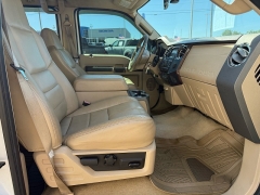 Used 2008  Ford Super Duty F-250 4WD Crew Cab Lariat at The Truck Farm near Easley&comma; SC