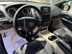 Used 2018  Dodge Grand Caravan 4d Wagon SXT at The Truck Farm near Easley&comma; SC