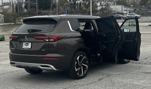 Used 2024  Mitsubishi Outlander SEL FWD at The Gilstrap Family Dealerships near Easley&comma; SC