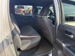 Used 2018  Toyota Tacoma 4WD Double Cab TRD Off-Road Auto at The Truck Farm near Easley&comma; SC