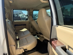 Used 2008  Ford Super Duty F-250 4WD Crew Cab Lariat at The Truck Farm near Easley&comma; SC