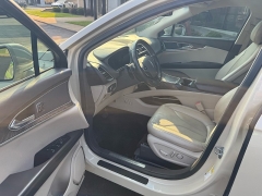 Used 2018  Lincoln MKX 4d SUV AWD Reserve 3&period;7L at The Truck Farm near Easley&comma; SC