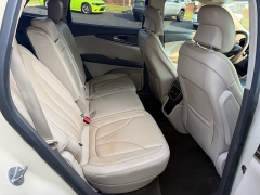 Used 2018  Lincoln MKX 4d SUV AWD Reserve 3&period;7L at The Truck Farm near Easley&comma; SC