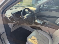 Used 2018  Lincoln MKX 4d SUV AWD Reserve 3&period;7L at The Truck Farm near Easley&comma; SC