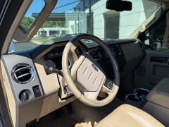 Used 2008  Ford Super Duty F-250 4WD Crew Cab Lariat at The Truck Farm near Easley&comma; SC