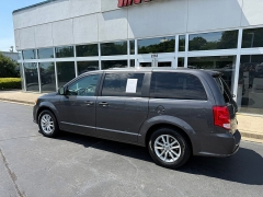 Used 2018  Dodge Grand Caravan 4d Wagon SXT at The Truck Farm near Easley&comma; SC