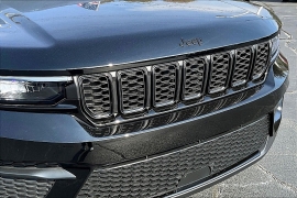 Used 2025  Jeep Grand Cherokee Altitude 4x2 at The Gilstrap Family Dealerships near Easley, SC