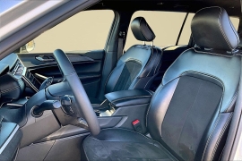 Used 2024  Jeep Grand Cherokee L Altitude 4x4 at The Gilstrap Family Dealerships near Easley&comma; SC