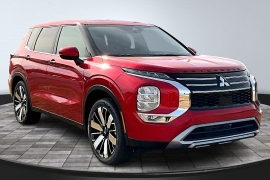 New 2025  Mitsubishi Outlander SE S-AWC at The Gilstrap Family Dealerships near Easley&comma; SC