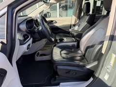 Used 2022  Chrysler Pacifica Hybrid Touring L FWD at The Truck Farm near Easley&comma; SC