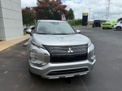 Used 2024  Mitsubishi Outlander Plug-In Hybrid SE S-AWC w&sol;Tech Pkg at The Truck Farm near Easley&comma; SC