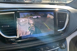 Used 2024  Chrysler Pacifica Limited FWD at The Gilstrap Family Dealerships near Easley&comma; SC