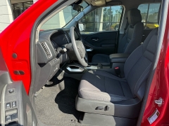 Used 2023  Nissan Frontier Crew Cab 4x4 SV Auto at The Truck Farm near Easley&comma; SC