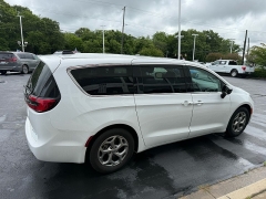 Used 2024  Chrysler Pacifica Limited FWD at The Truck Farm near Easley&comma; SC