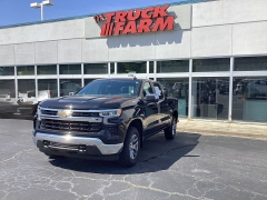 Used 2022  Chevrolet Silverado 1500 4WD Crew Cab 147" LT w&sol;2FL at The Truck Farm near Easley&comma; SC