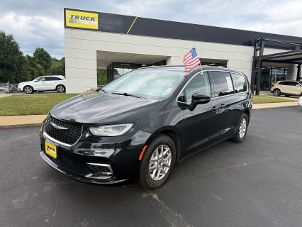 Used 2023 Chrysler Pacifica Touring L FWD at Greenville Truck Farm near Greenville, SC