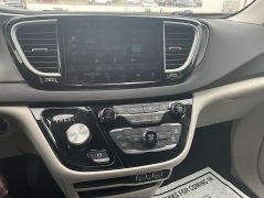 Used 2024  Chrysler Pacifica Touring L FWD at The Gilstrap Family Dealerships near Easley&comma; SC