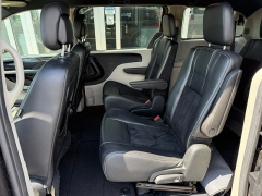 Used 2018  Dodge Grand Caravan 4d Wagon SXT at The Truck Farm near Easley&comma; SC