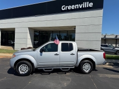 Used 2018  Nissan Frontier 4WD Crew Cab SV Auto at The Truck Farm near Easley&comma; SC