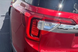 Used 2023  GMC Acadia AWD 4dr SLT at The Gilstrap Family Dealerships near Easley, SC