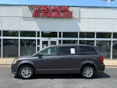 Used 2018  Dodge Grand Caravan 4d Wagon SXT at The Truck Farm near Easley&comma; SC