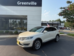  2018 Lincoln MKX 4d SUV AWD Reserve 3&period;7L at The Truck Farm near Easley&comma; SC