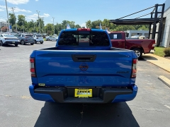 Used 2024  Nissan Frontier Crew Cab 4x2 PRO-X at The Truck Farm near Easley&comma; SC