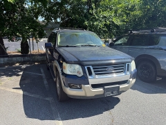 Used 2006  Ford Explorer 4d SUV 4WD Eddie Bauer at The Truck Farm near Easley&comma; SC