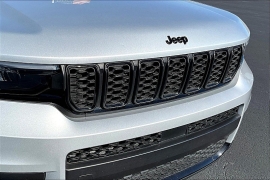 Used 2024  Jeep Grand Cherokee L Altitude 4x4 at The Gilstrap Family Dealerships near Easley&comma; SC