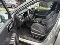 Used 2024  Mitsubishi Outlander Plug-In Hybrid SE S-AWC w&sol;Tech Pkg at The Truck Farm near Easley&comma; SC