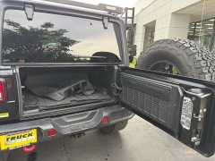 Used 2021  Jeep Wrangler Unlimited Rubicon 4x4 at The Truck Farm near Easley&comma; SC