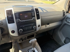 Used 2018  Nissan Frontier 4WD Crew Cab SV Auto at The Truck Farm near Easley&comma; SC